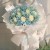 9朵白玫瑰,蓝色和白色满天星间插点缀丰满(满天星共1扎),,内衬白色雪梨纸包装,外围白色韩素纸包装,白色蕾丝丝带和蓝色细绳束扎,